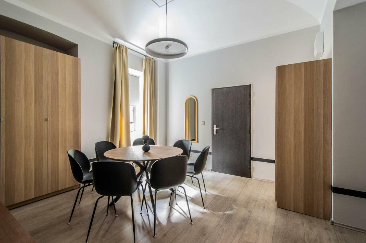 2BDR Balcony Apt with Awesome View by Ruterra Praga Exterior foto
